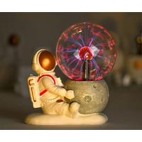 Astronot Tesla Işıklı Küre